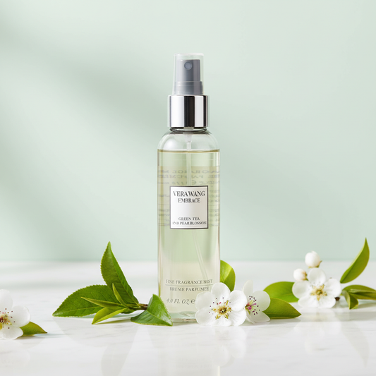 Vera Wang Embrace Green Tea And Pear Blossom by Vera Wang Fragrance Mist Spray 4 oz (Women)