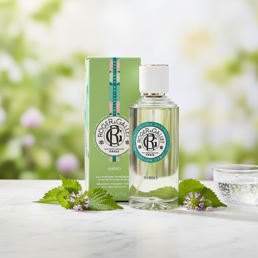 Roger & Gallet Shiso by Roger & Gallet Wellbeing Fragrance Water (Unisex) 3.3 oz (Women)